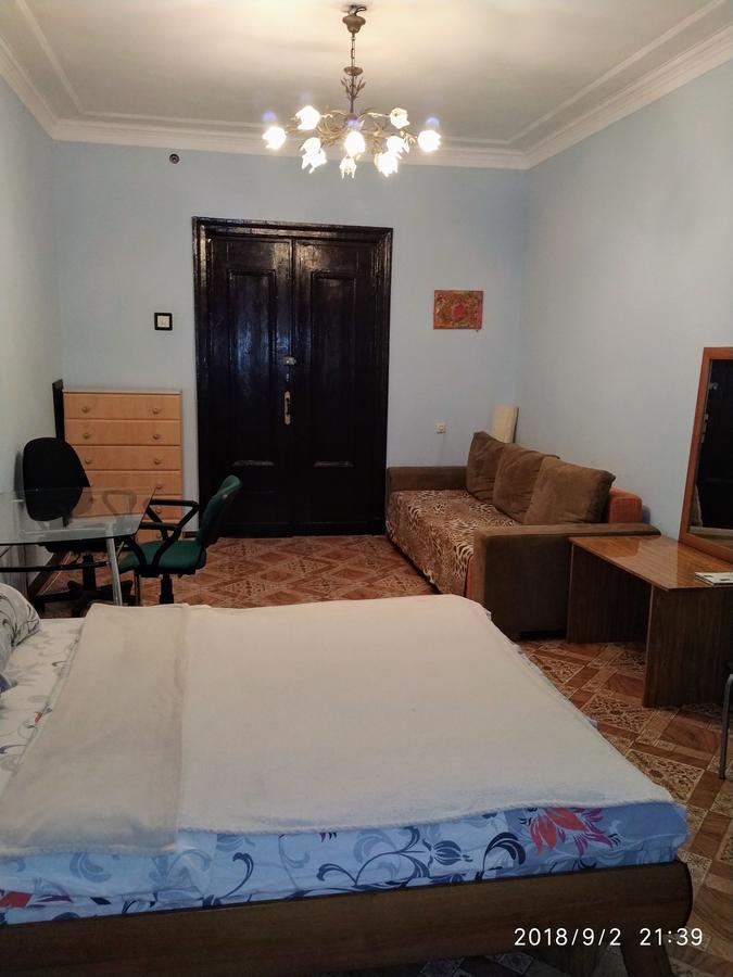 מינסק Room In Apartment Kirova 1 מראה חיצוני תמונה