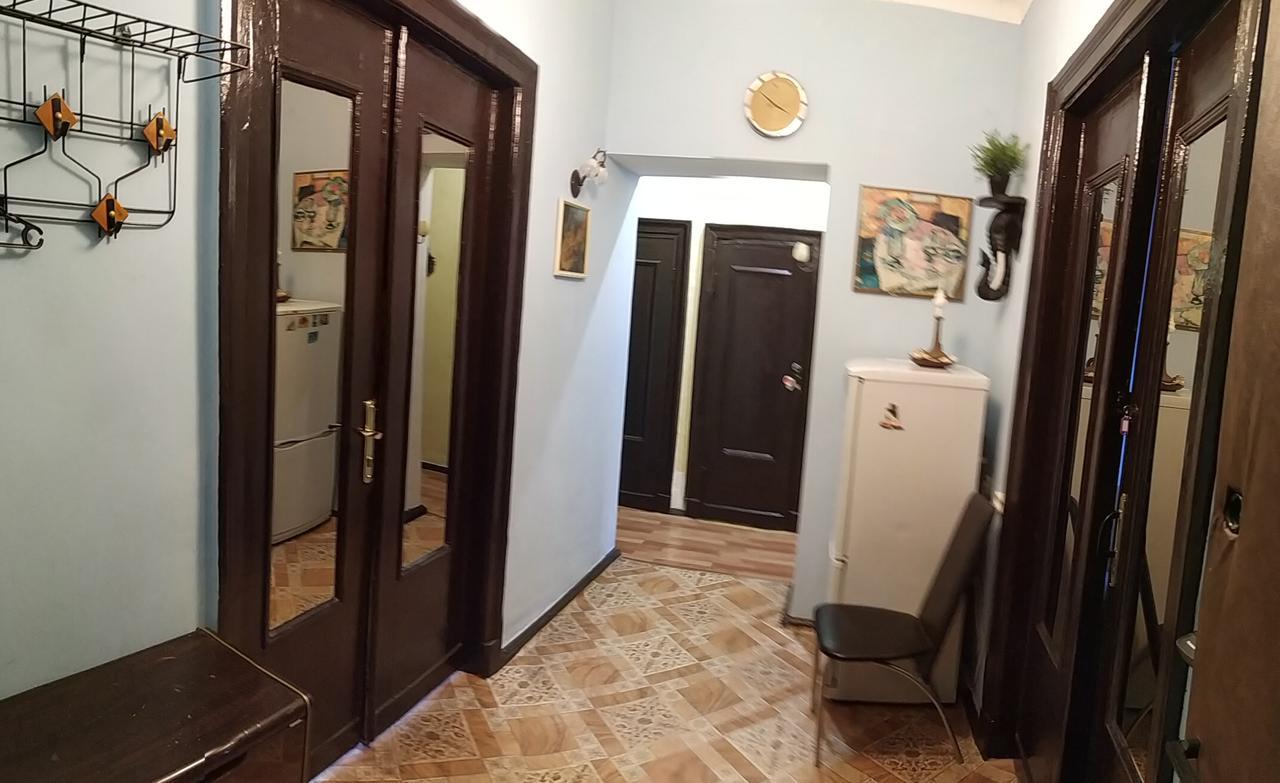 מינסק Room In Apartment Kirova 1 מראה חיצוני תמונה